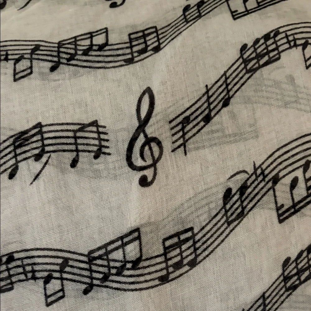 Musical Note Patterned Infinity Scarf - Picture 4 of 5